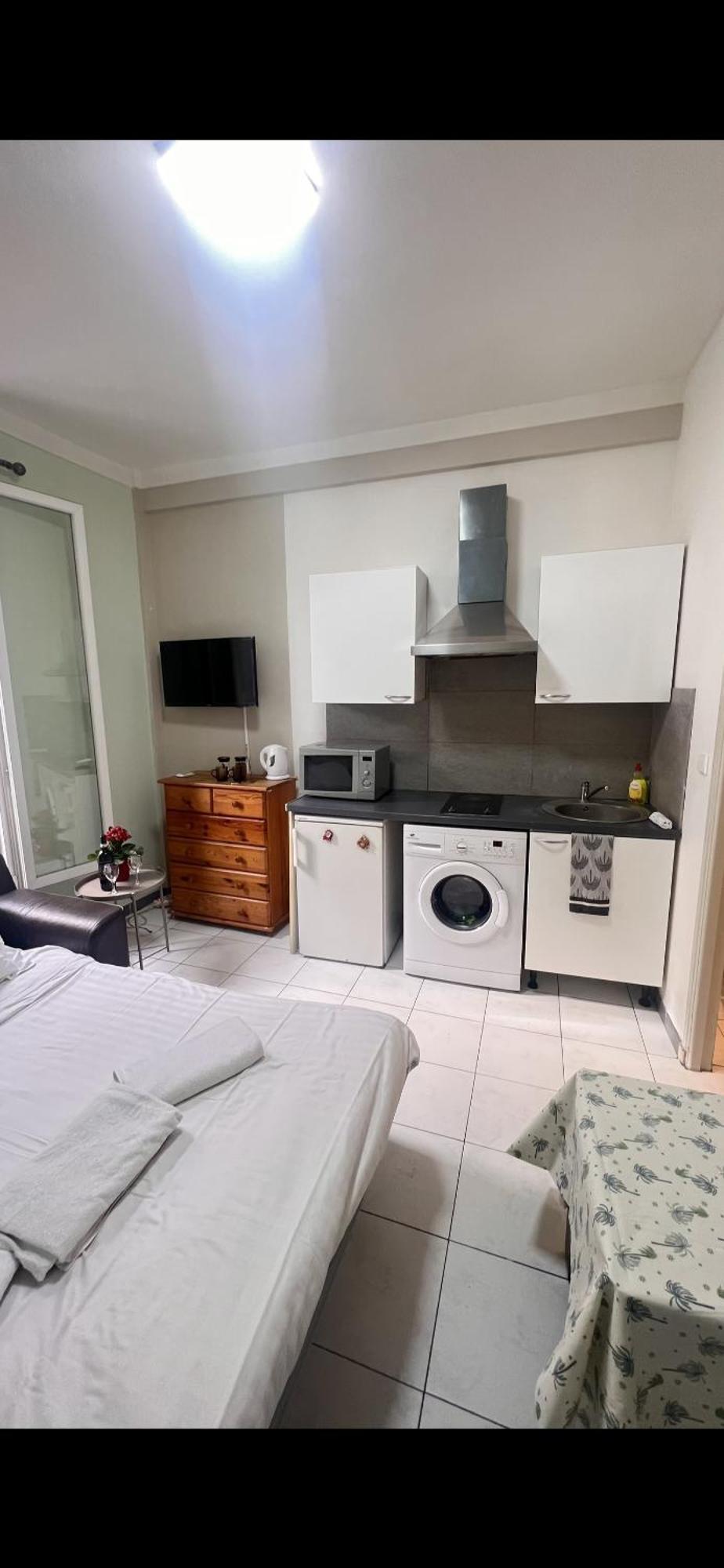 Umbaa - Cute Studio Apartment Nice Exterior photo